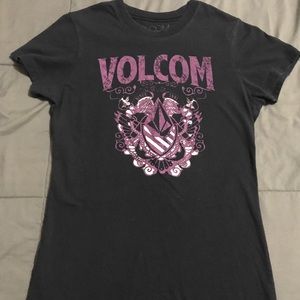 Women's Volcom tee size Large